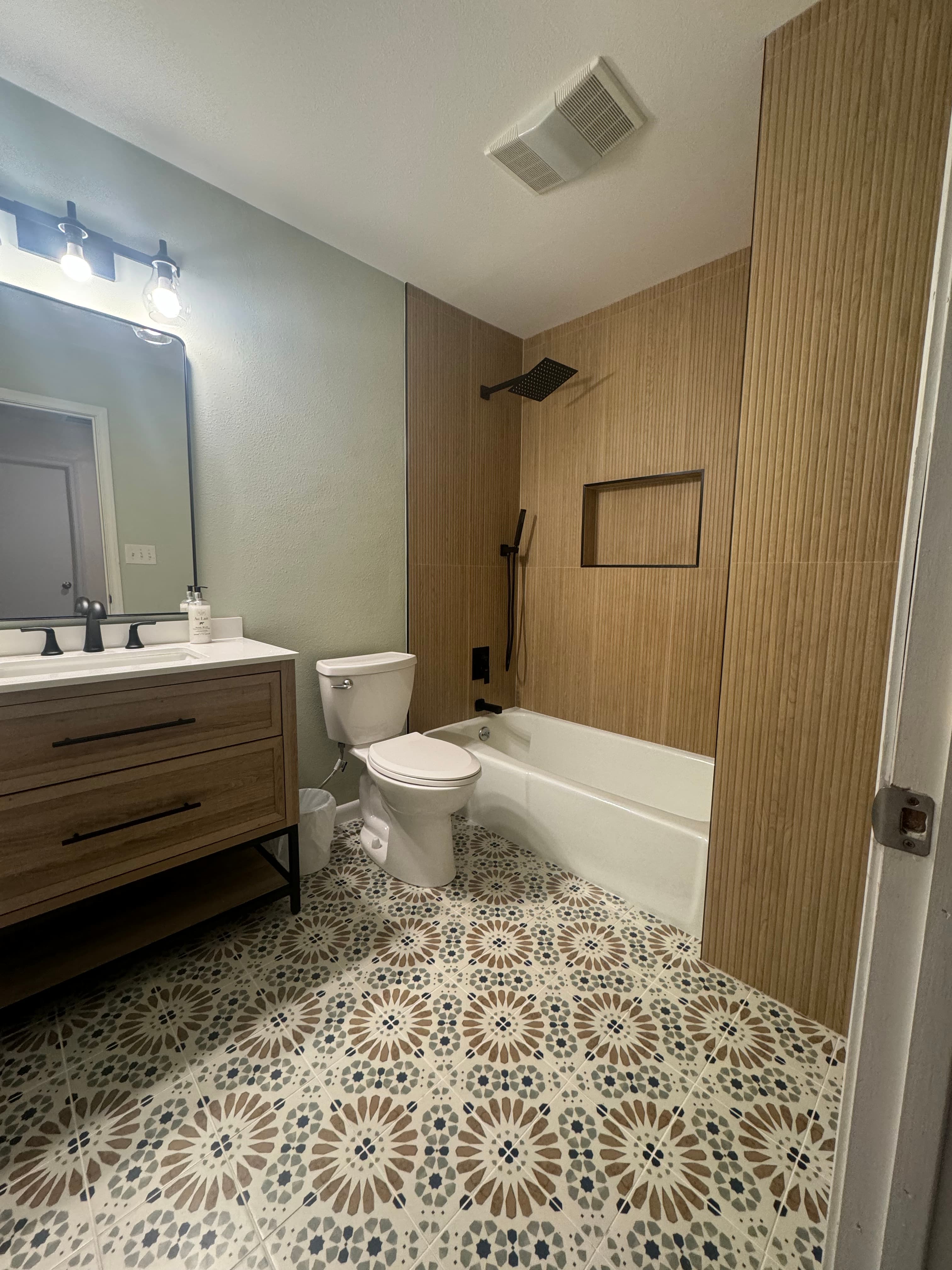 Custom shower installation Austin TX